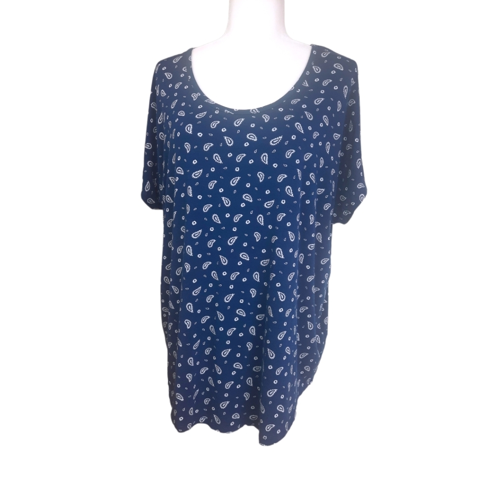 Lands End women's t-shirt Navy blue with paisley design size XL 18